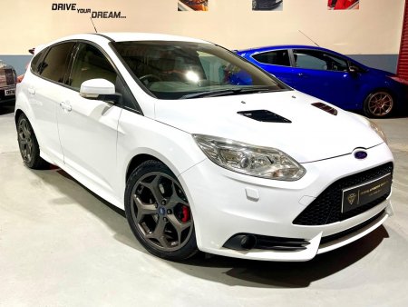 FORD FOCUS 2.0T EcoBoost ST-3 Euro 5 (s/s) 5dr